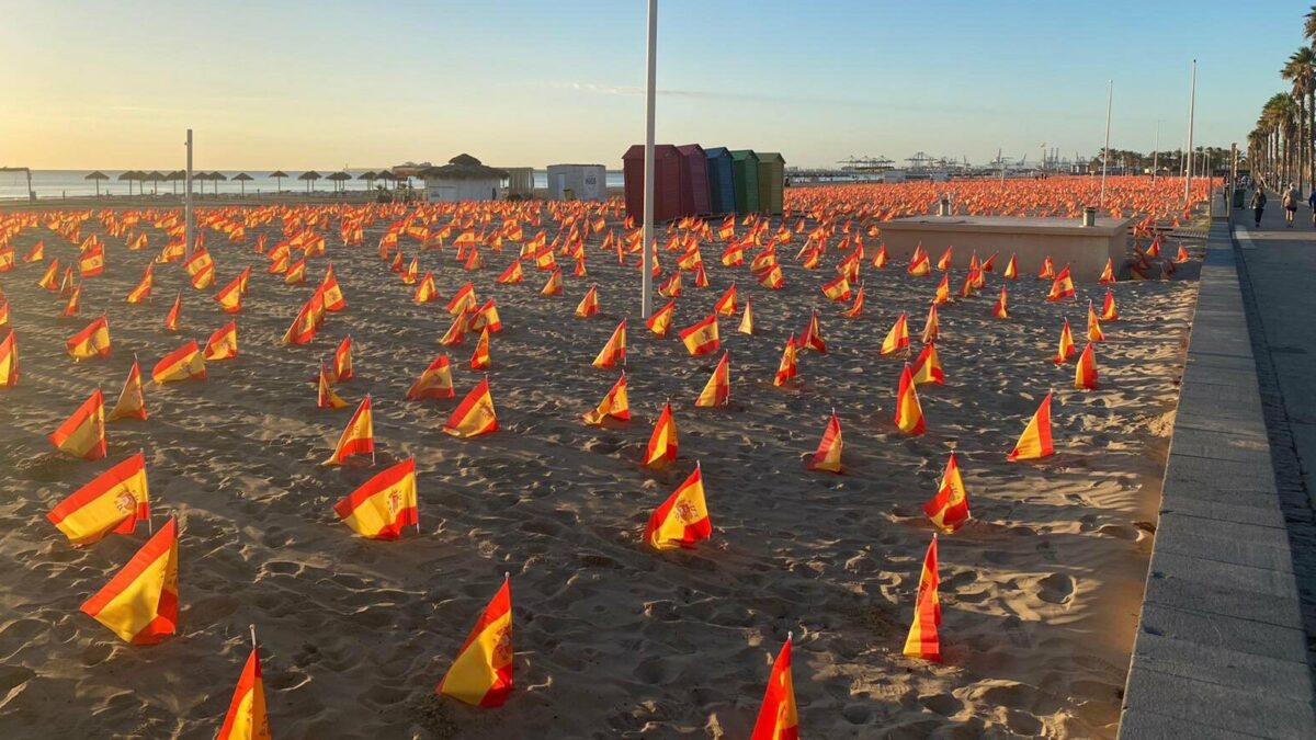 El Gobierno valenciano estudia sancionar por las banderas en homenaje a las víctimas del coronavirus