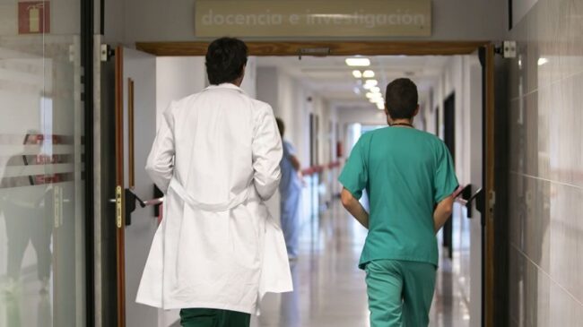 15.000 nuevos contagios y 222 fallecidos: récord de positivos en España