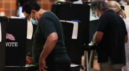 EE.UU. bate récords de voto anticipado a dos semanas de las elecciones