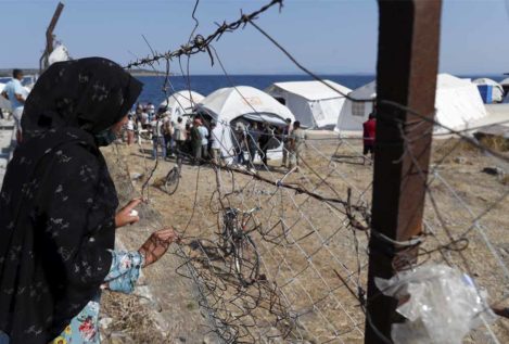 Grecia construirá un nuevo campo de migrantes «cerrado» en Lesbos