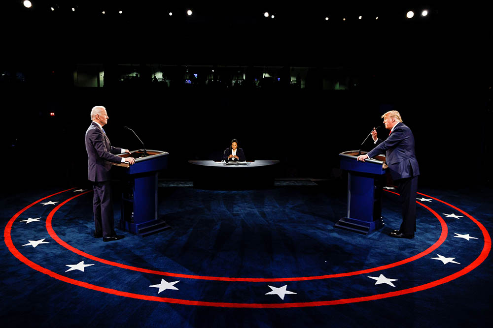Trump y Biden chocan en la pandemia, la inmigración y el racismo en un último cívico debate electoral