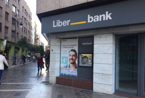 Economía autoriza la fusión Unicaja-Liberbank, que estará lista a fin de mes