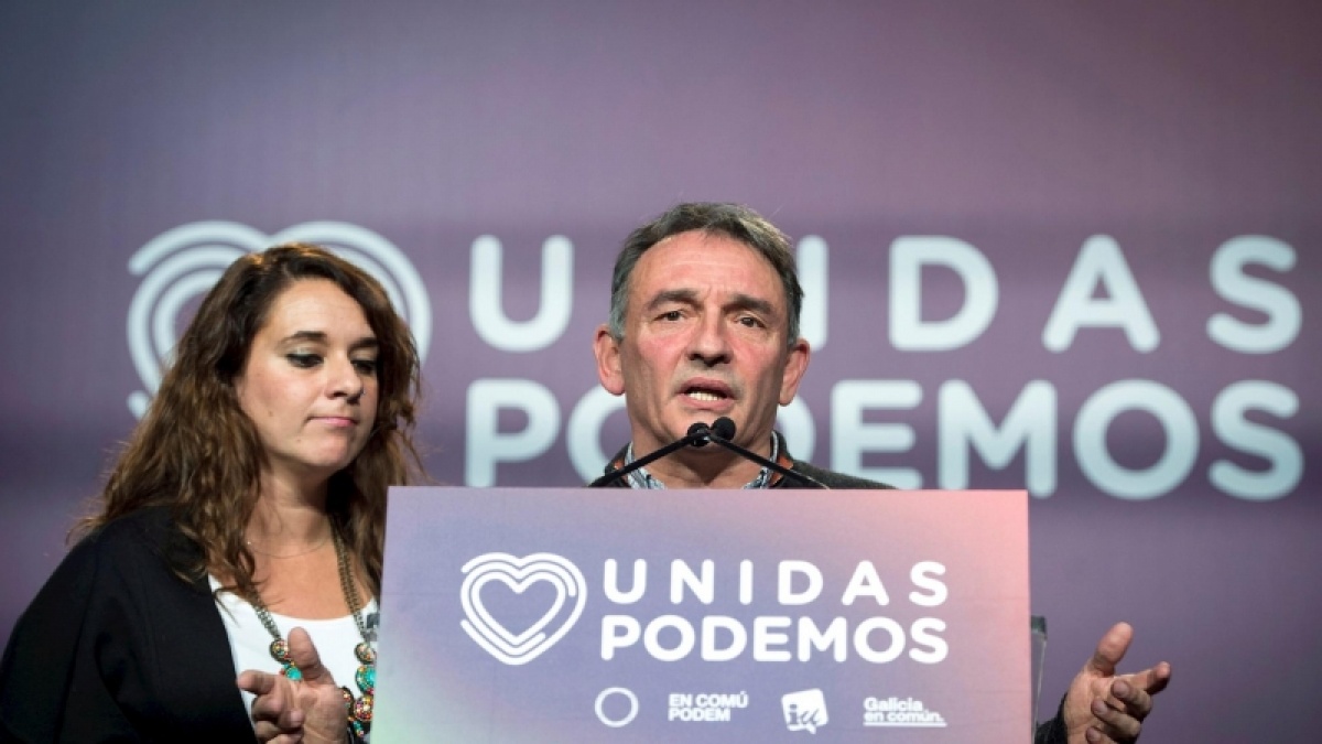 Podemos rechaza asumir los crímenes del comunismo y acusa al PP de no condenar el franquismo