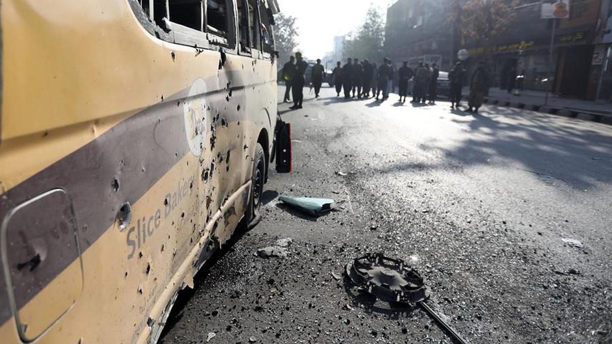 Elevan a 8 los muertos y 31 los heridos en un ataque con morteros en Kabul
