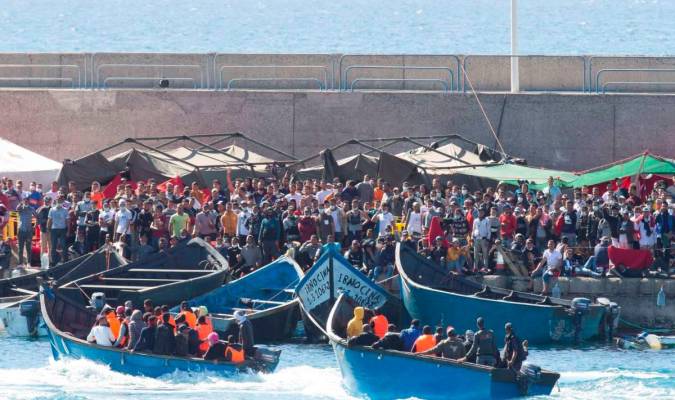 La Cruz Roja sobre la situación en Canarias: «Es muy difícil respetar la distancia de seguridad»