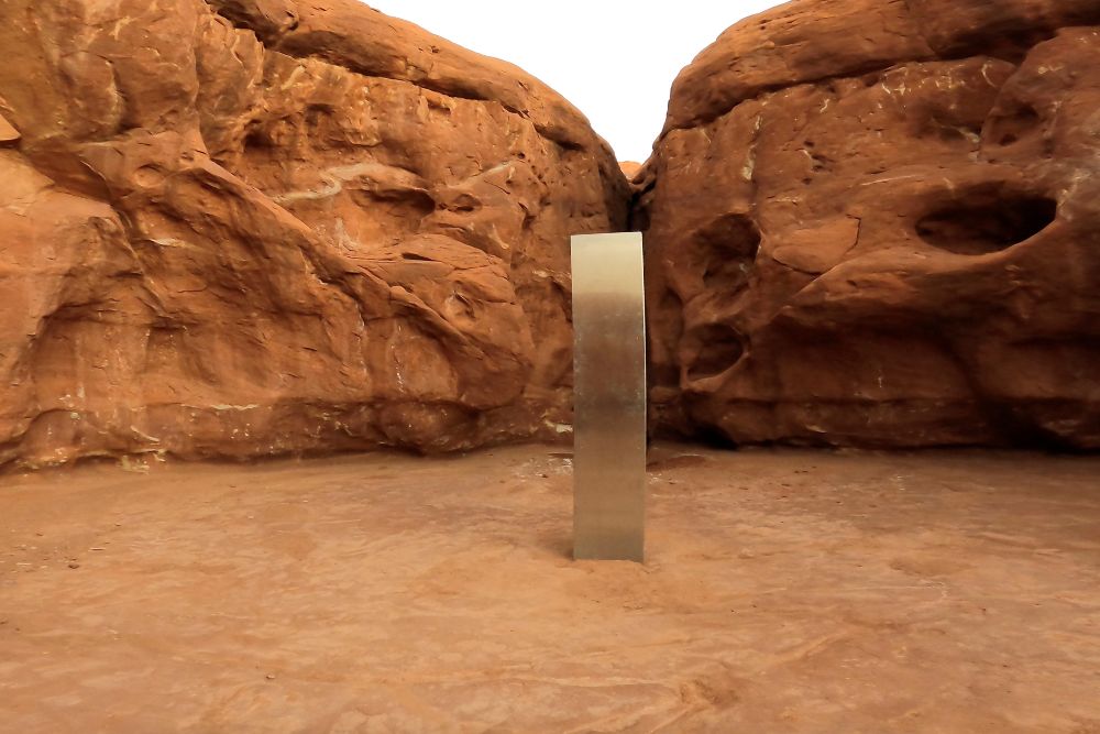 Desaparece el misterioso monolito de metal que había aparecido en el desierto de EEUU