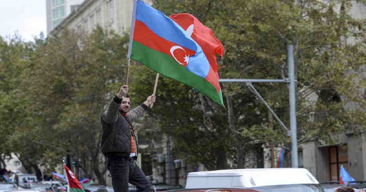 Armenia firma una declaración conjunta con Azerbaiyán y Rusia para poner fin a la guerra en Nagorno Karabaj