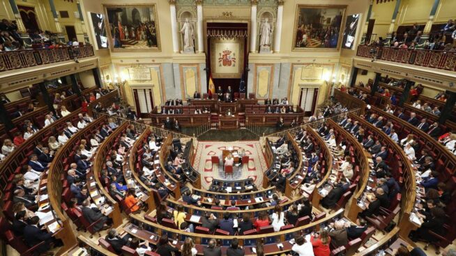 El Gobierno suma nuevos apoyos a sus cuentas con pactos que "quiere consolidar"