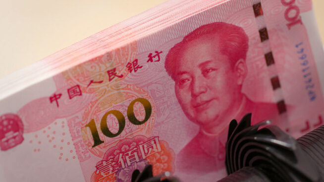La economía china crecerá un 1,9 % este año y un 8,2 % en 2021