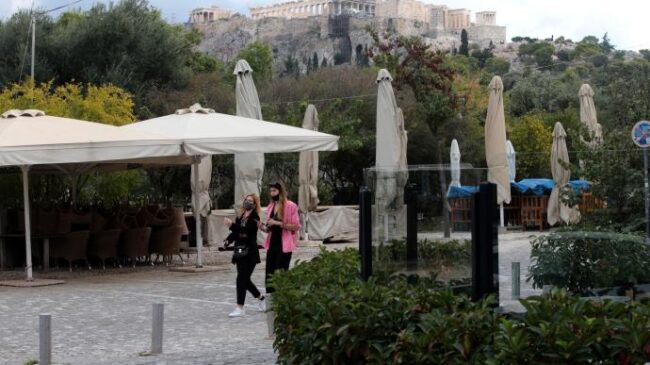 Grecia decreta el confinamiento de todo el país durante noviembre