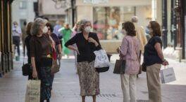El Gobierno aprueba la bajada del IVA de las mascarillas al 4% hasta finales de año