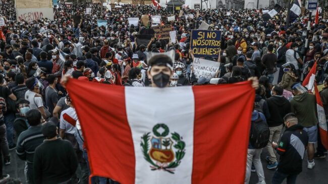 Denuncian que el Gobierno peruano intenta censurar la cobertura de las protestas