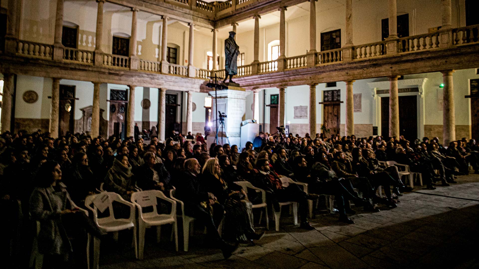 La cabina: el festival de mediometrajes único en el mundo que se celebra en Valencia (y Filmin)