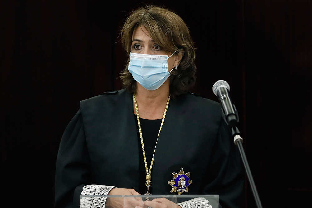 La fiscal general del Estado, Dolores Delgado, da positivo por coronavirus