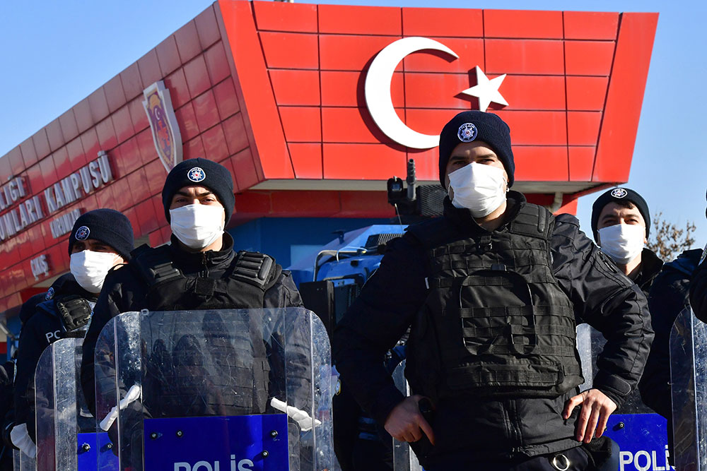 La Justicia turca condena a cadena perpetua a 337 personas por el golpe de Estado de 2016