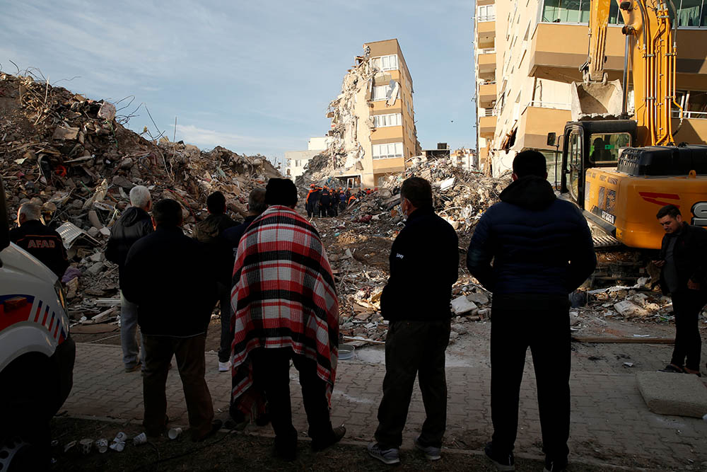 Prisión para los empresarios turcos que construyeron los edificios destruidos por el terremoto