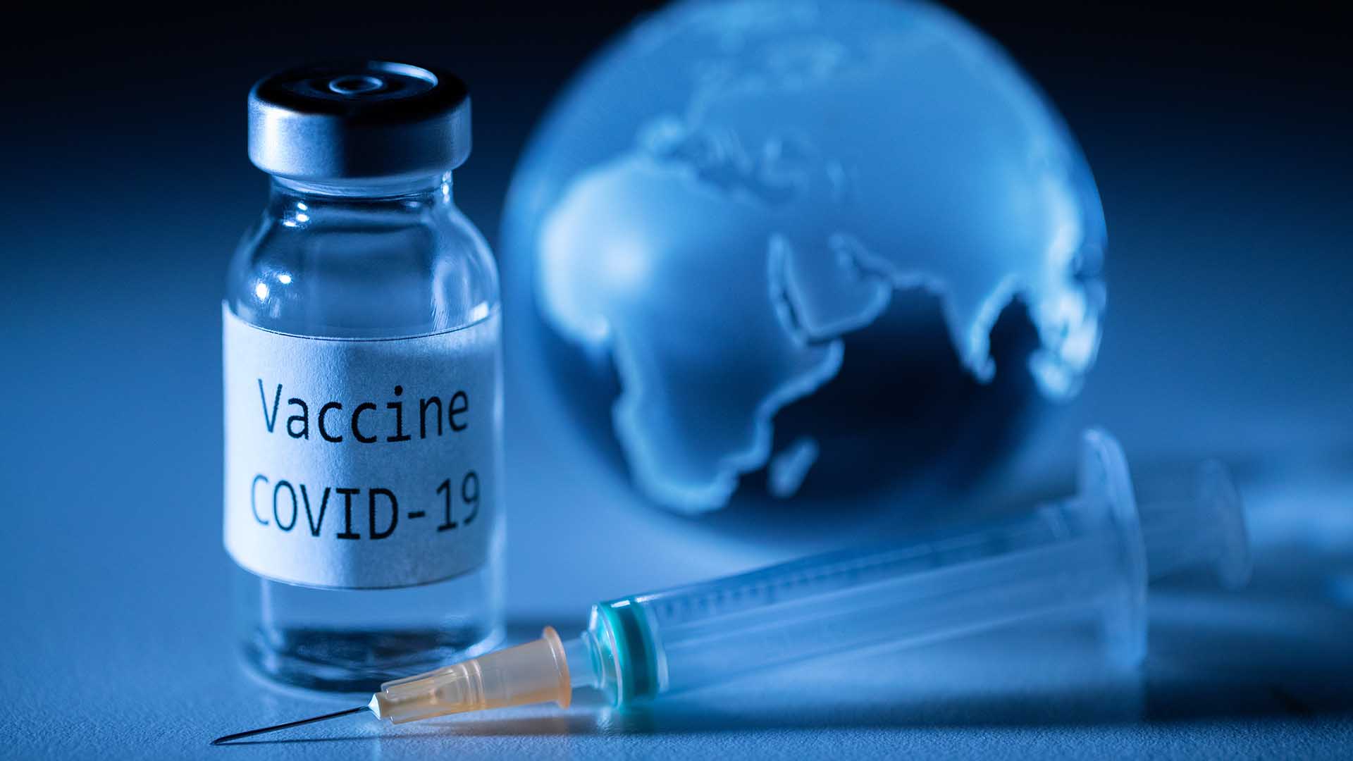 ¿Quiénes, cómo y cuándo podrán empezar a vacunarse contra el coronavirus?