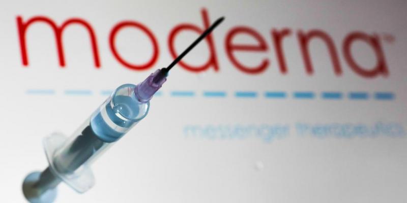 Un estudio asegura que la vacuna de Moderna genera más del doble de anticuerpos que la vacuna de Pfizer