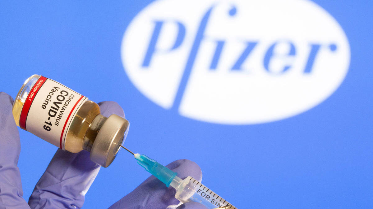 Las farmacéuticas rechazan el plan de Biden de suspender las patentes de las vacunas: «Puede llevar a la desorganización»