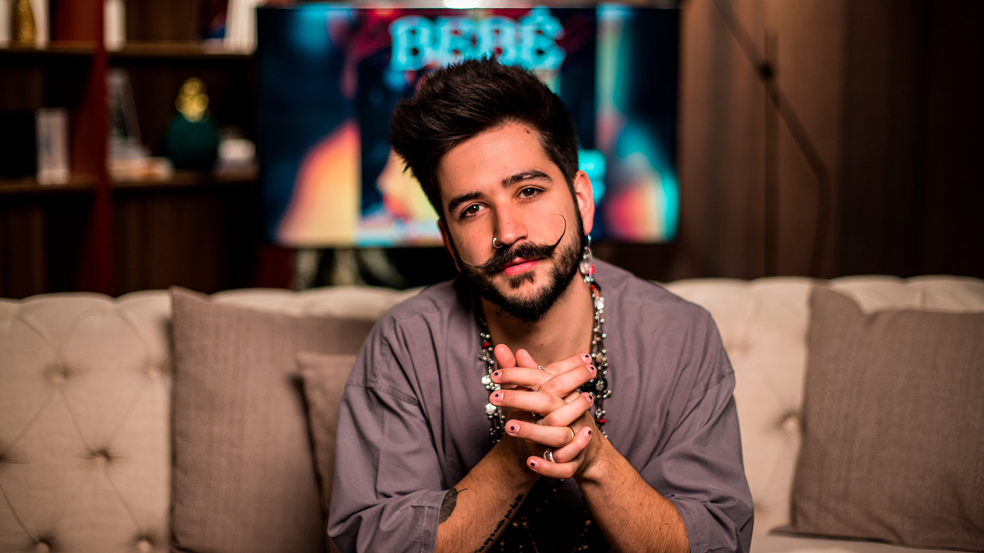 Camilo, el joven latino con bigote de pintor que arrasa en España