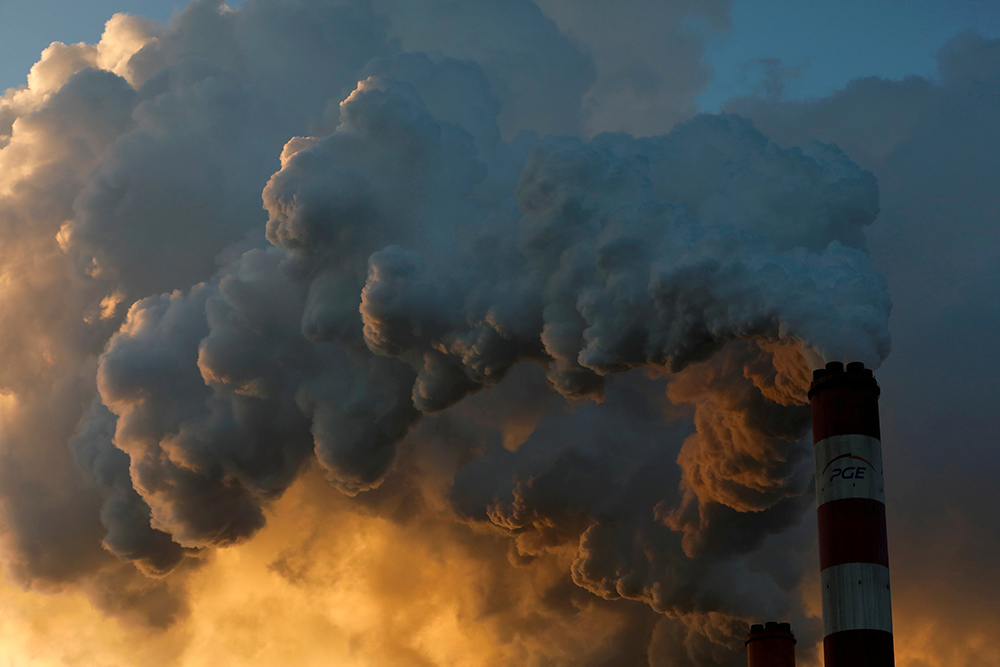Las emisiones de CO2 han bajado un 7% por la pandemia, pero la emergencia climática continúa