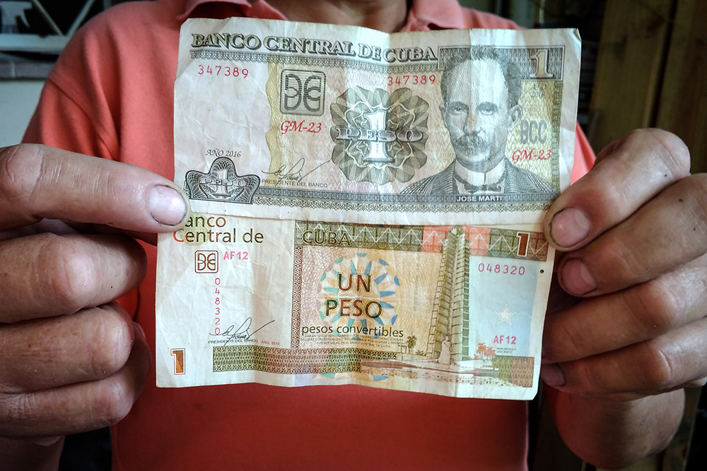 Cuba unificará sus dos monedas a partir del 1 de enero
