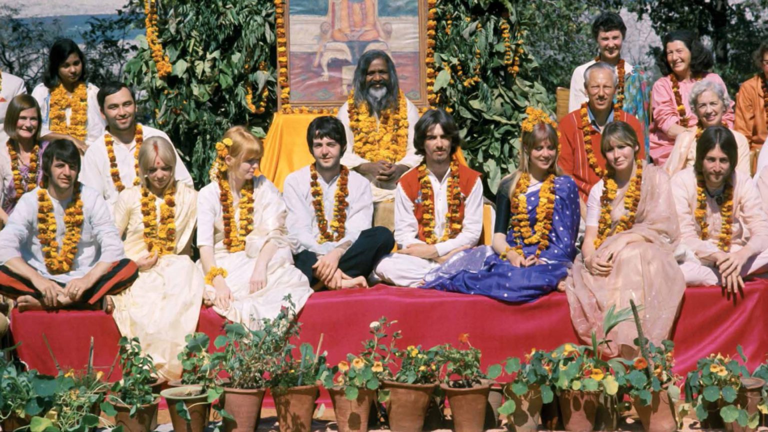 Los Beatles en la India: del ‘White Album’ al universo de Ravi Shankar
