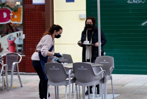 El pequeño comercio pasa del plan de Ribera de instalar puertas automáticas: "Nadie nos multa"