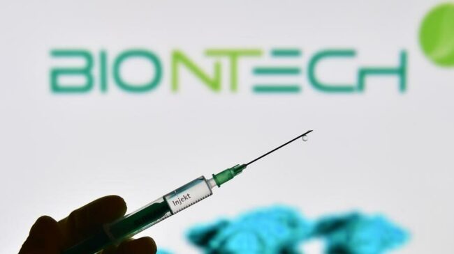 BioNTech podría crear "en seis semanas" una vacuna contra la nueva cepa del COVID-19