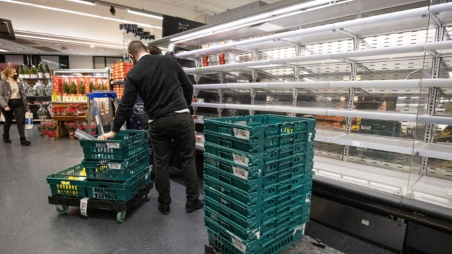 Los supermercados del Reino Unido están en riesgo de desabastecimiento
