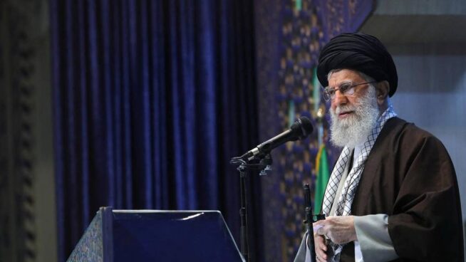 Irán dice estar listo ante cualquier escenario a finales del mandato de Trump, incluido una intervención militar