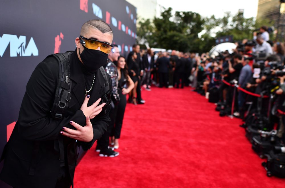 Bad Bunny es el artista más escuchado de 2020 en Spotify