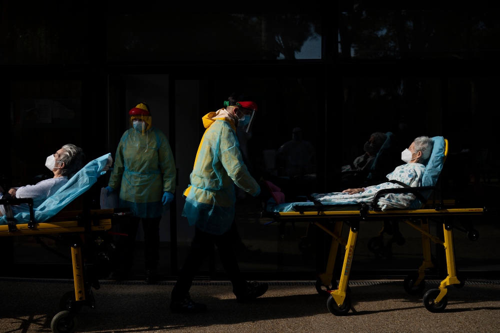Sanidad suma 11.815 contagios y la incidencia sube siete puntos más
