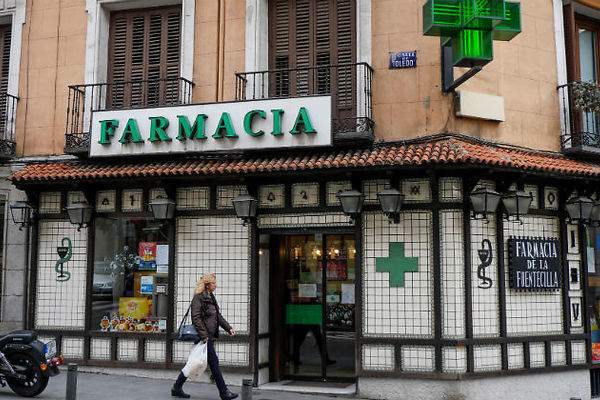 Madrid asegura que tiene luz verde del Gobierno para hacer test en farmacias