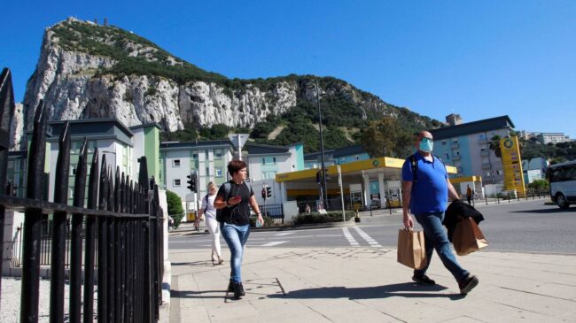 Gibraltar permitirá los paseos sin mascarilla a partir del domingo