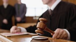 Condenada a 10 años una mujer que simuló ser maltratada echándose pegamento en la vagina