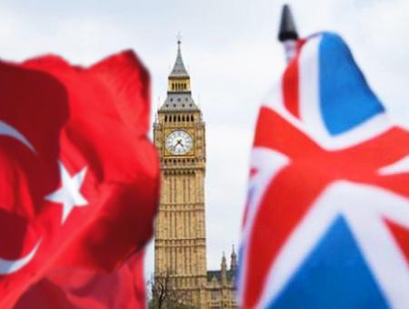 Turquía y Reino Unido firman un acuerdo de libre comercio