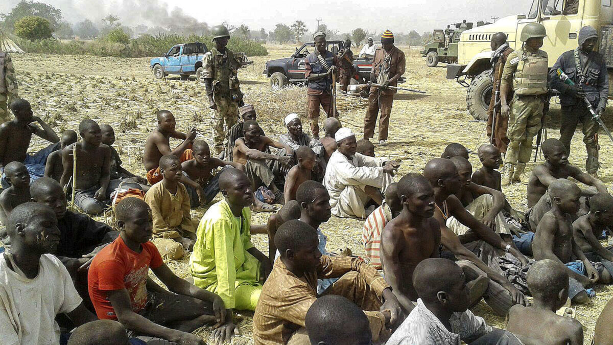 Liberados 344 estudiantes secuestrados en el ataque a una escuela de Nigeria