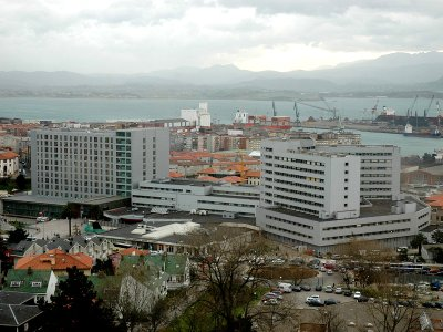 La familia de la niña de 12 años que dio a luz en Cantabria asegura que renunciará al bebé