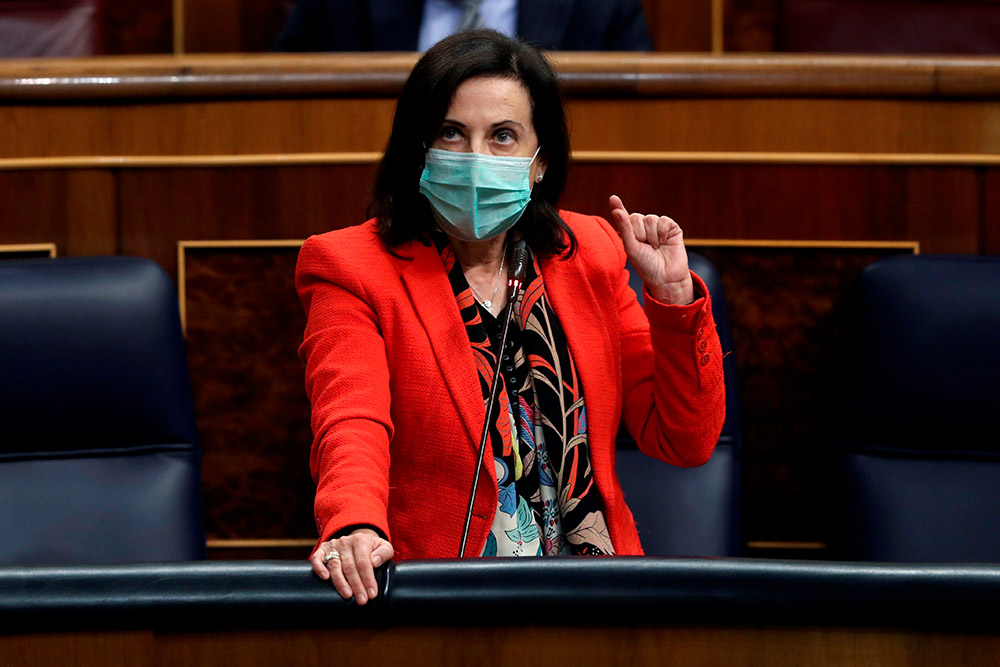 La Fiscalía abre diligencias sobre el chat de exmilitares en el que se proponía “fusilar” españoles