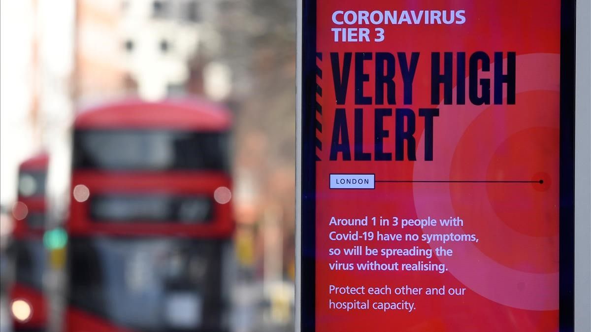 Reino Unido sigue sumando récords de contagios diarios: 16.135, más que nunca desde febrero