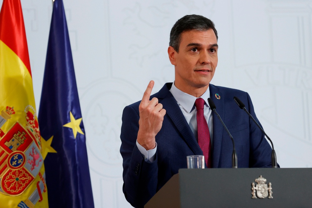 Sánchez anuncia una «hoja de ruta» para modernizar la Corona