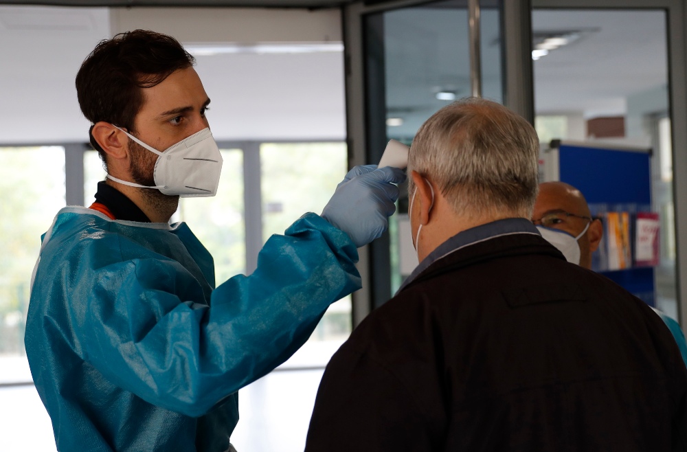 Sanidad registra 16.176 nuevos contagios y una subida de diez puntos en la incidencia
