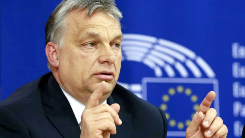 Orbán dice que el Parlamento Europeo quiere tomar las riendas de la UE con el apoyo de Soros