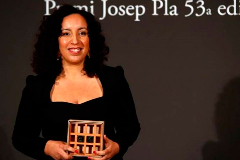 Najat El Hachmi gana el Premio Nadal y María Barbal gana el Josep Pla