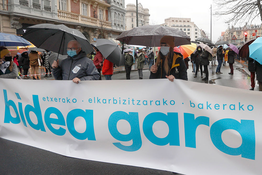 Más de 200 marchas reivindican el traslado de presos de ETA a Euskadi