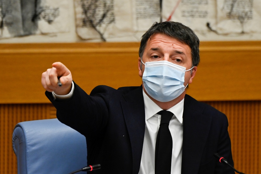 Renzi anuncia la dimisión de sus dos ministras y abre un cisma en el Gobierno italiano
