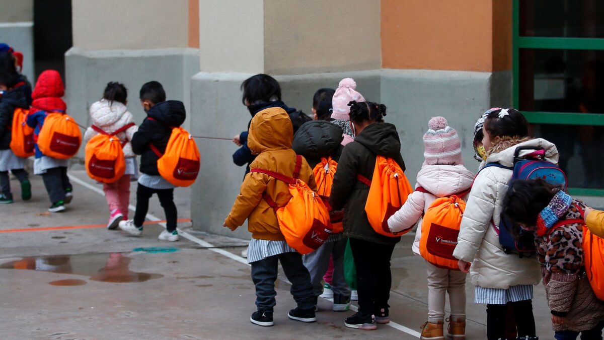 Ventilar las escuelas con temperaturas gélidas: «Los sensores de CO2 son clave»