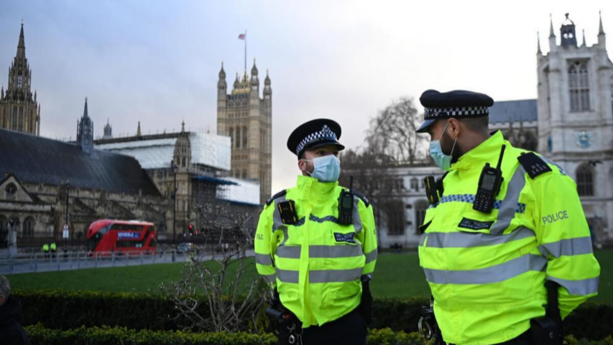 La cepa británica ya está presente en 60 países, según la OMS