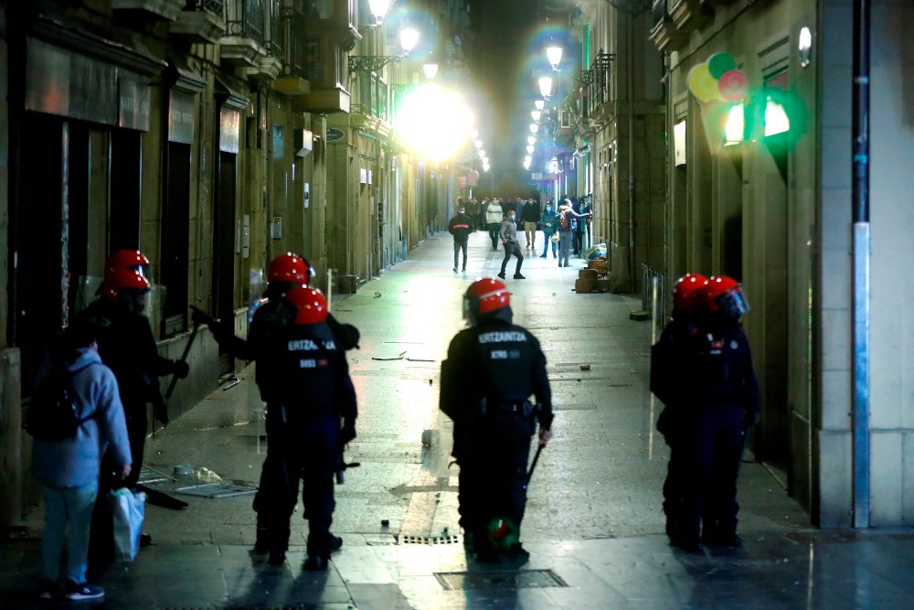 Cuatro detenidos y seis heridos en los disturbios registrados en San Sebastián
